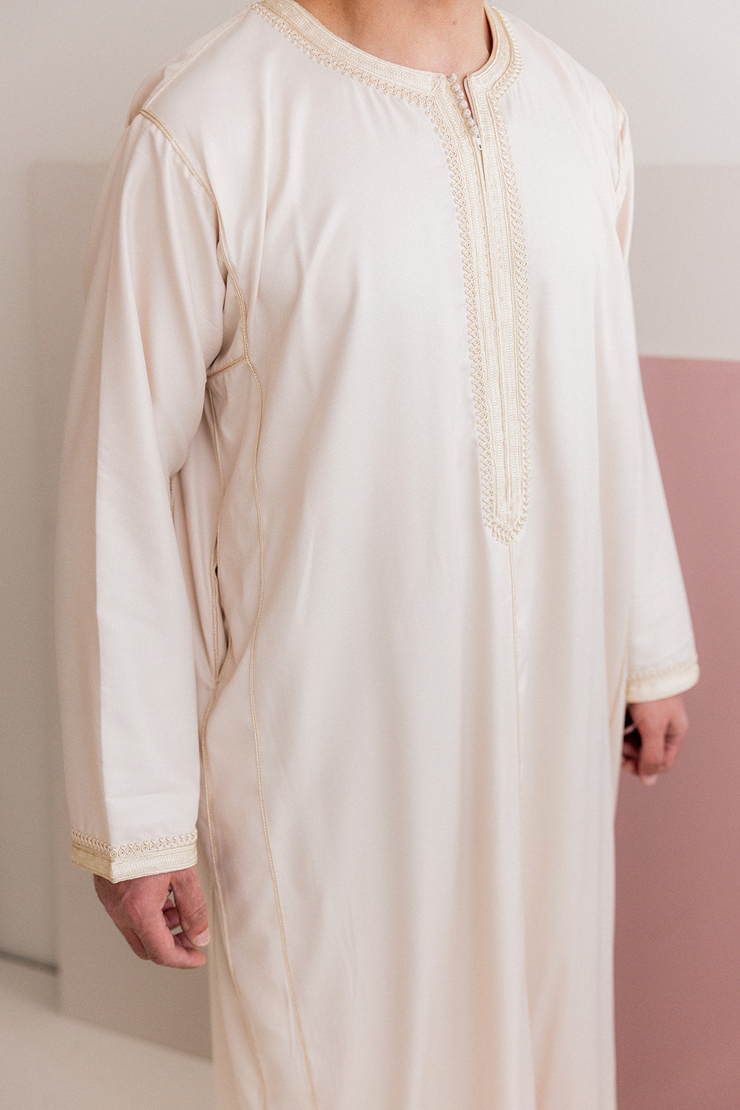 Abaya Zayn