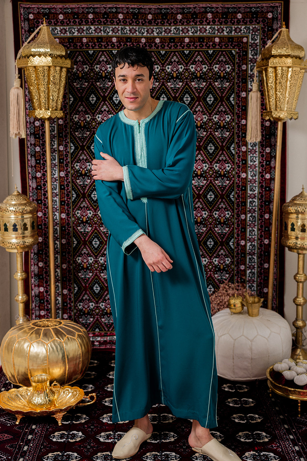 Abaya Nail