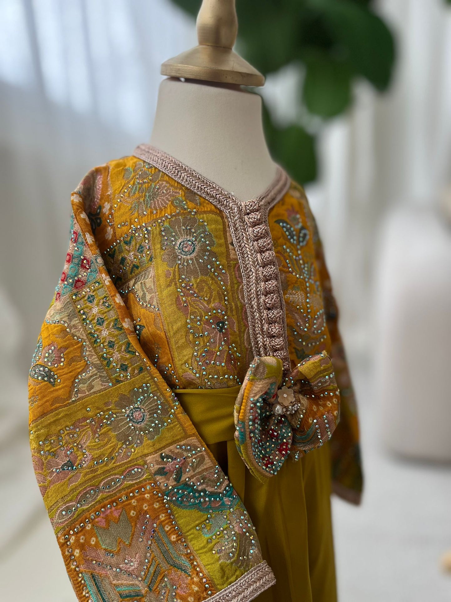 EXCLUSIEF, caftan wissam